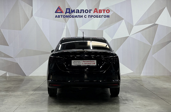Hyundai Solaris Специальная Серия "10 лет", 2021 года, пробег 75000 км