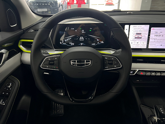 Geely Coolray, 2023 года, пробег 100 км