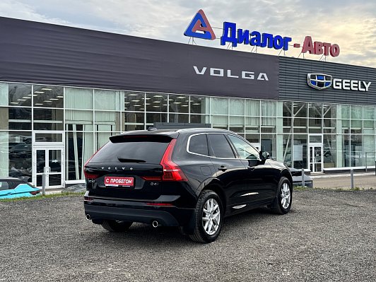 Volvo XC60 R-Design, 2018 года, пробег 85238 км