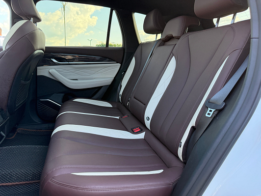 Geely Xingyue L Flagship, 2024 года, пробег 38300 км