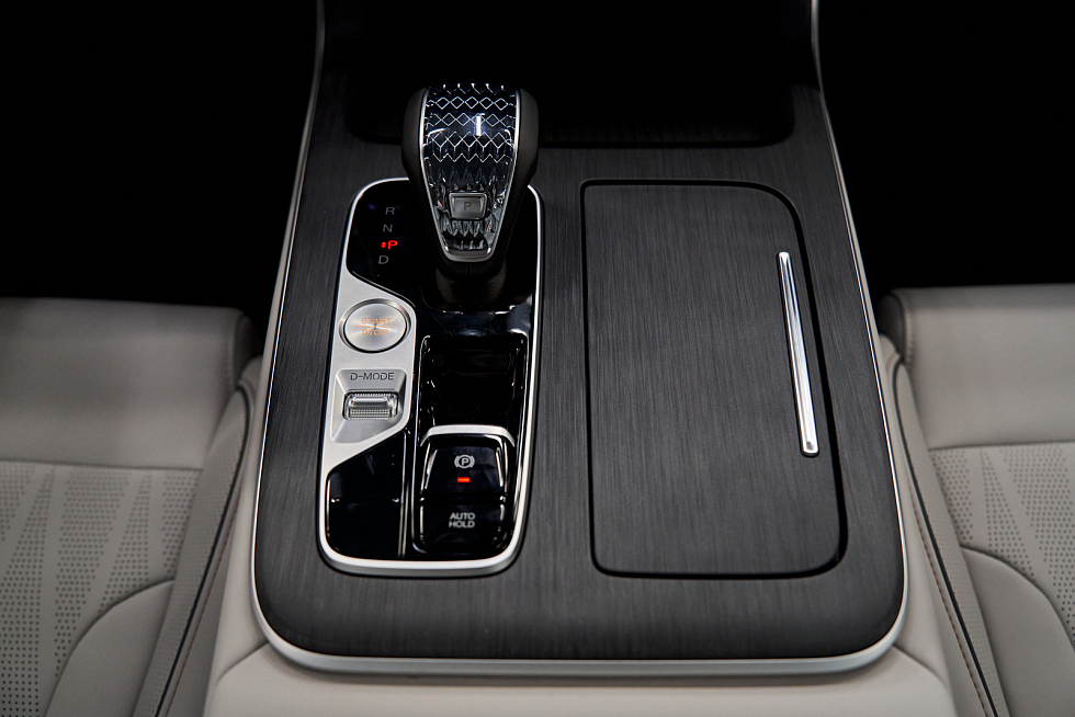 GAC GS8 GL, серебряный