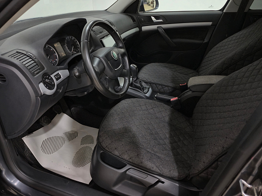 Skoda Octavia Ambition, 2011 года, пробег 113522 км