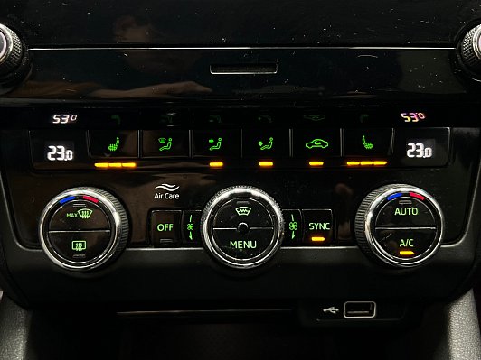 Skoda Octavia Hockey Edition, 2018 года, пробег 140290 км
