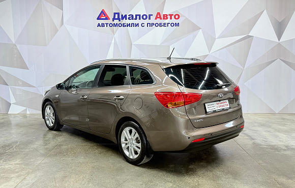 Kia Ceed Luxe, 2013 года, пробег 161532 км