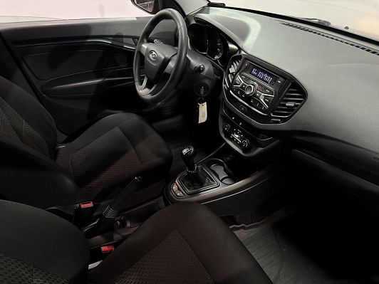 Lada (ВАЗ) Vesta Comfort, 2017 года, пробег 100600 км