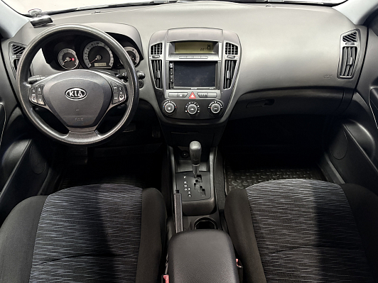 Kia Ceed Комфорт, 2008 года, пробег 182000 км