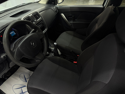 Renault Logan Access, 2015 года, пробег 157838 км