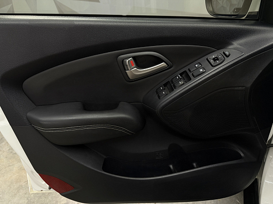 Hyundai ix35, 2012 года, пробег 227515 км