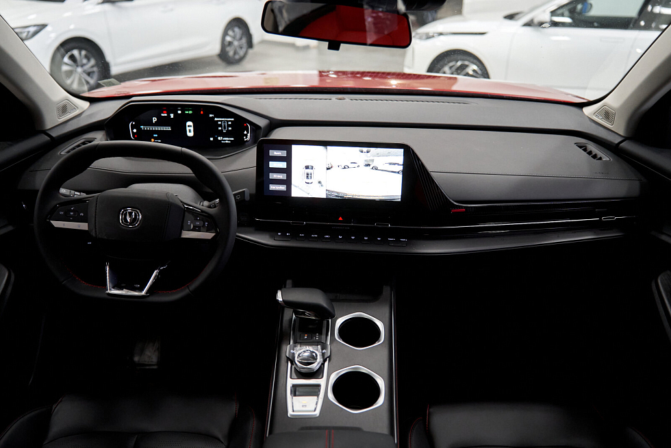 Changan UNI-S (CS55 Plus) Техно, красный