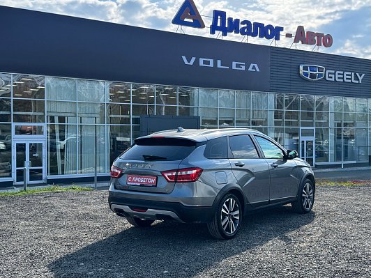 Lada (ВАЗ) Vesta Luxe, 2018 года, пробег 132726 км