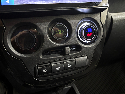 Lada (ВАЗ) Granta, 2013 года, пробег 208652 км