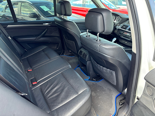 BMW X5, 2012 года, пробег 304209 км