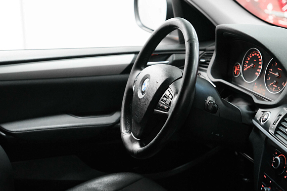 BMW X3, 2011 года, пробег 225000 км