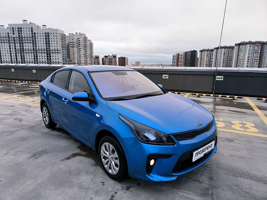 Kia Rio Comfort, 2017 года, пробег 100000 км