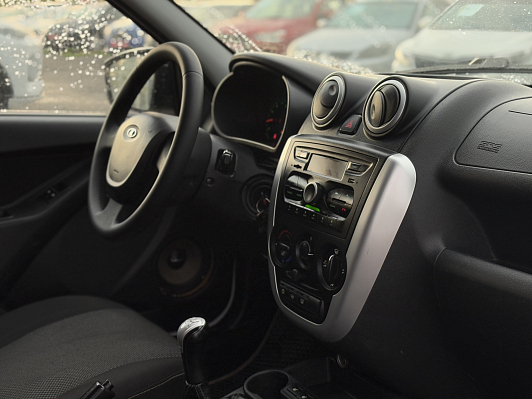 Lada (ВАЗ) Granta Comfort Optima Multimedia Glonass 21917-51-00C, 2017 года, пробег 129850 км