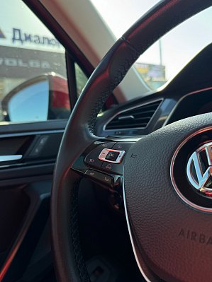 Volkswagen Tiguan Exclusive, 2018 года, пробег 162841 км