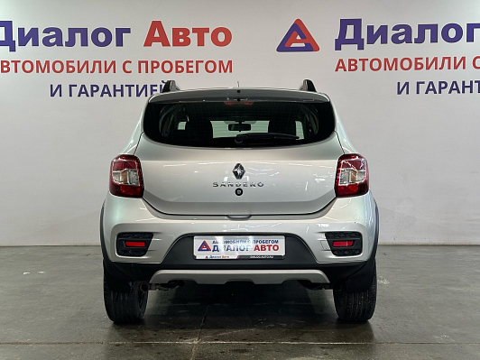 Renault Sandero Stepway Life, 2020 года, пробег 42000 км