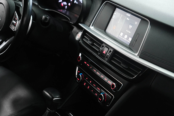 Kia Optima Premium, 2019 года, пробег 178000 км