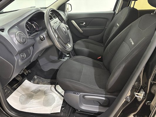 Renault Sandero, 2016 года, пробег 179036 км