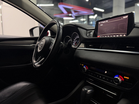 Mazda 6 Supreme, 2019 года, пробег 121000 км