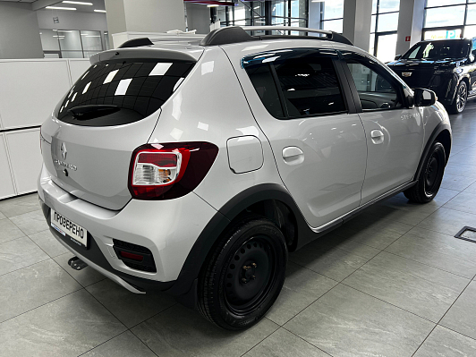 Renault Sandero Privilege, 2017 года, пробег 88000 км