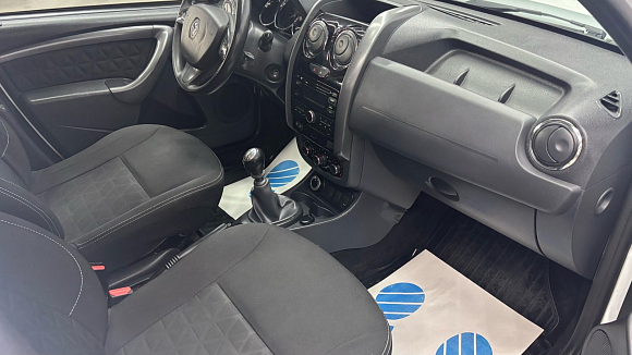 Renault Duster Adventure, 2017 года, пробег 70050 км