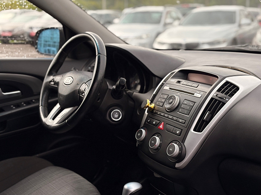 Kia Ceed Comfort, 2010 года, пробег 222725 км