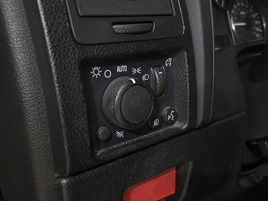 Hummer H3, 2005 года, пробег 337518 км