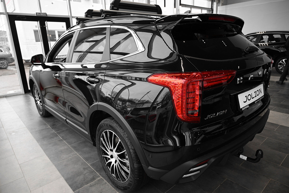 Haval Jolion Оптимум, черный