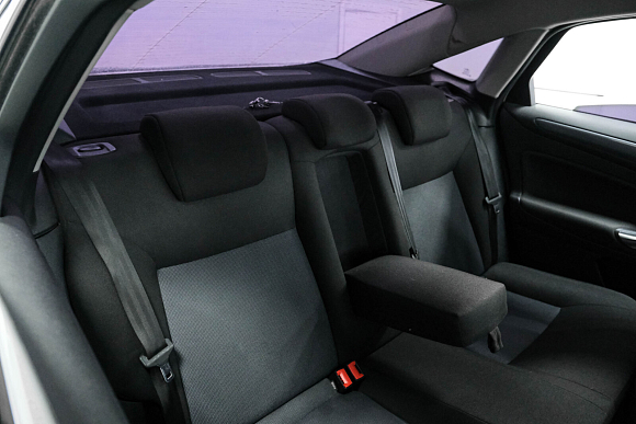 Ford Mondeo Ambiente, 2013 года, пробег 134000 км
