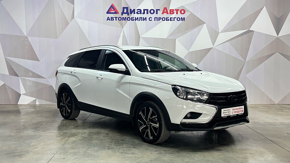 Lada (ВАЗ) Vesta Luxe, 2019 года, пробег 174351 км