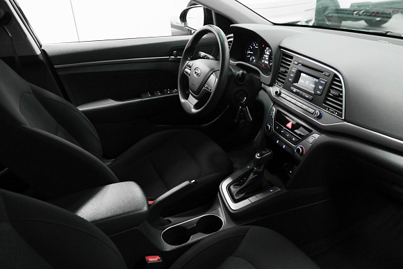 Hyundai Elantra Base, 2016 года, пробег 133000 км