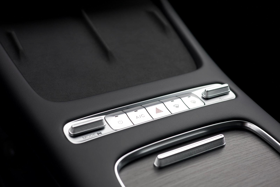 Omoda C7 Drive, черный