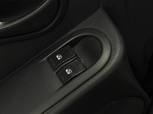 Renault Duster LE Adventure, 2013 года, пробег 243934 км