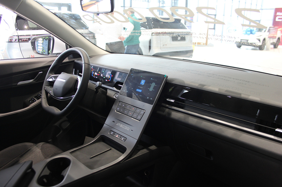 Jaecoo J6 Комфорт, белый