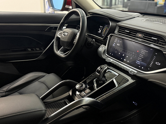 Geely Atlas Pro Luxury, 2023 года, пробег 36500 км
