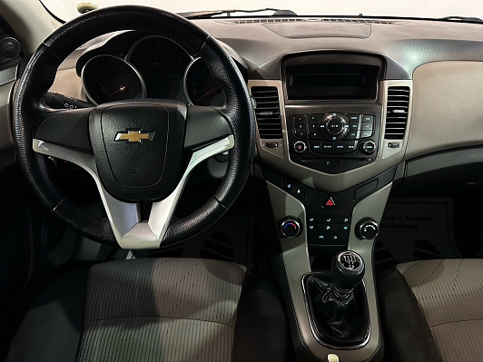 Chevrolet Cruze LS, 2011 года, пробег 244956 км