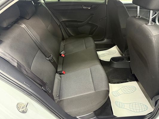 Skoda Rapid Hockey Edition Active, 2019 года, пробег 93860 км