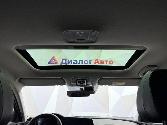 Hyundai Elantra LUX, 2023 года, пробег 76279 км