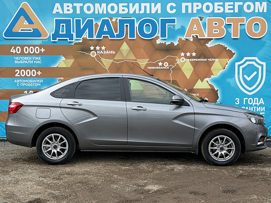 Lada (ВАЗ) Vesta Comfort Multimedia, 2019 года, пробег 93600 км