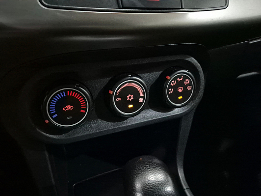 Mitsubishi Lancer Intense, 2013 года, пробег 226709 км