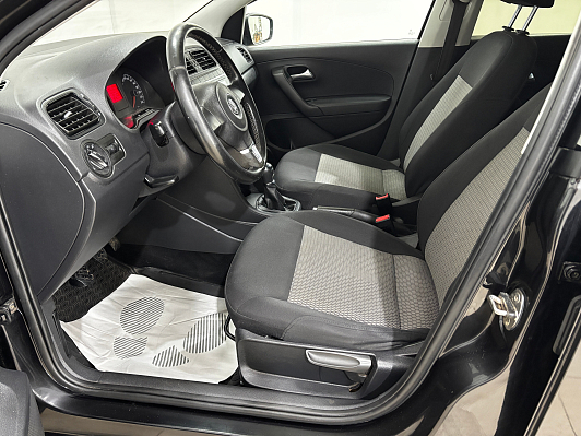 Volkswagen Polo Comfortline, 2014 года, пробег 201144 км