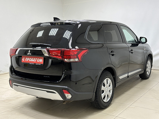 Mitsubishi Outlander Inform, 2020 года, пробег 90000 км