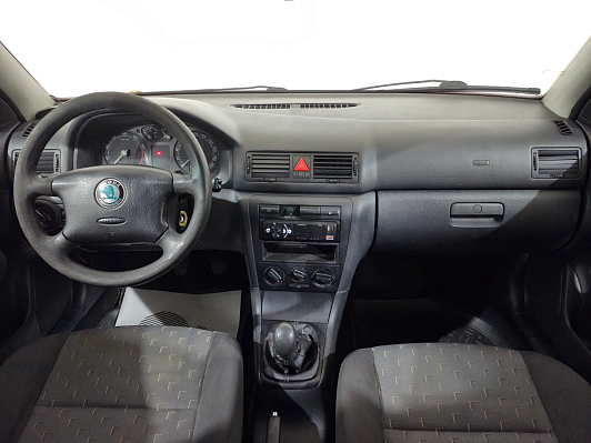 Skoda Octavia, 2007 года, пробег 208905 км