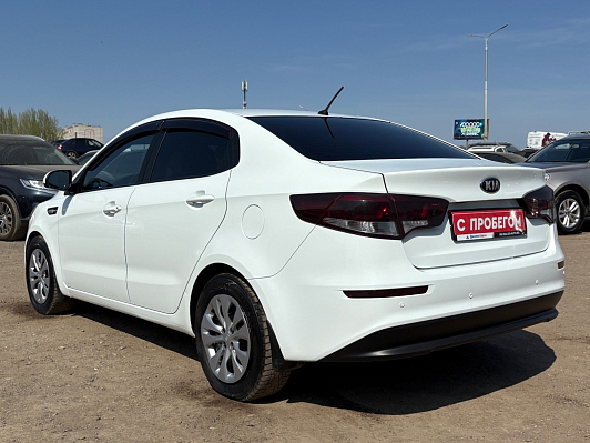 Kia Rio Luxe, 2015 года, пробег 140291 км