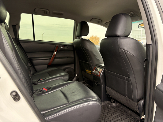 Toyota Highlander, 2011 года, пробег 146175 км