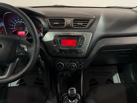 Kia Rio, 2014 года, пробег 215029 км