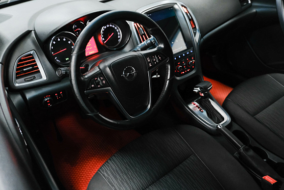 Opel Astra Cosmo, 2012 года, пробег 169849 км