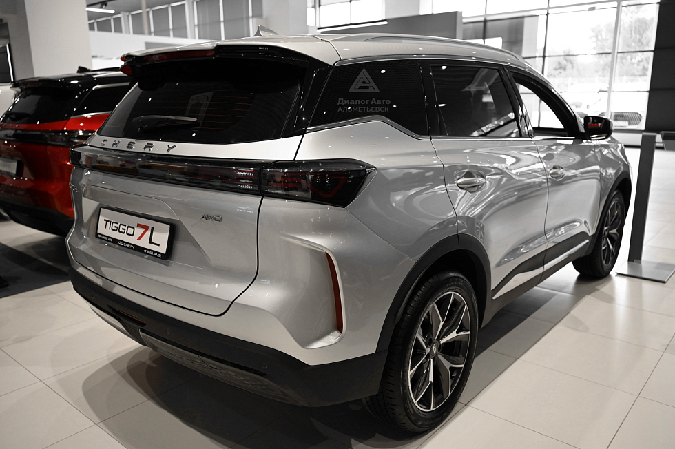 Chery Tiggo 7L Active, серебряный