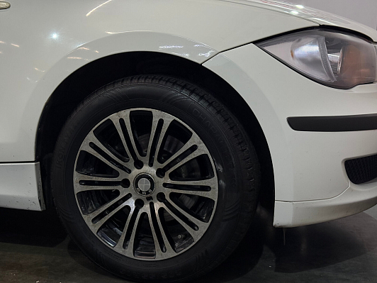 BMW 1 серии, 2009 года, пробег 269000 км
